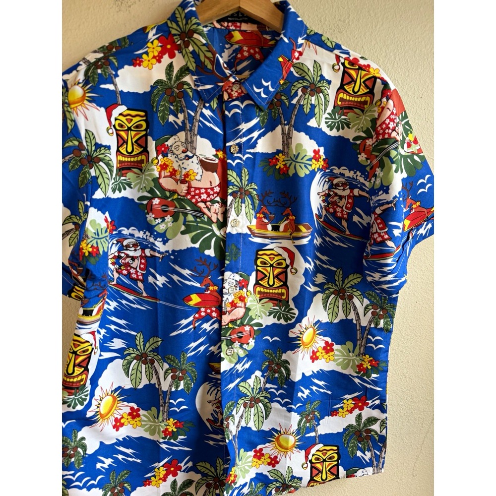 SSLR Mens M Blue Hawaiian Christmas Santa Graphic Print Short Sleeve Button Up